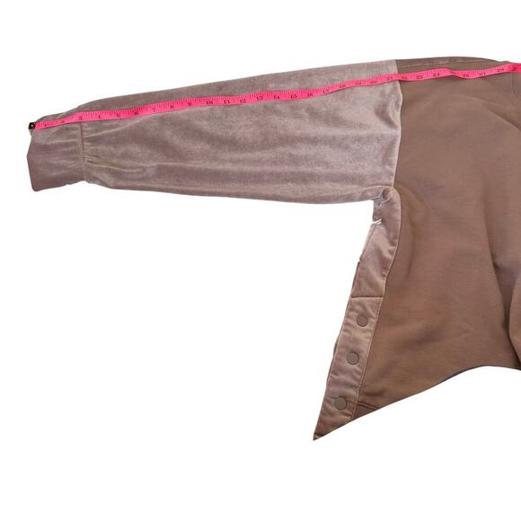 Athleta Women Snap Side Crewneck Velvet Long Sleeve Basic Old Money Vacation M - Picture 5 of 8